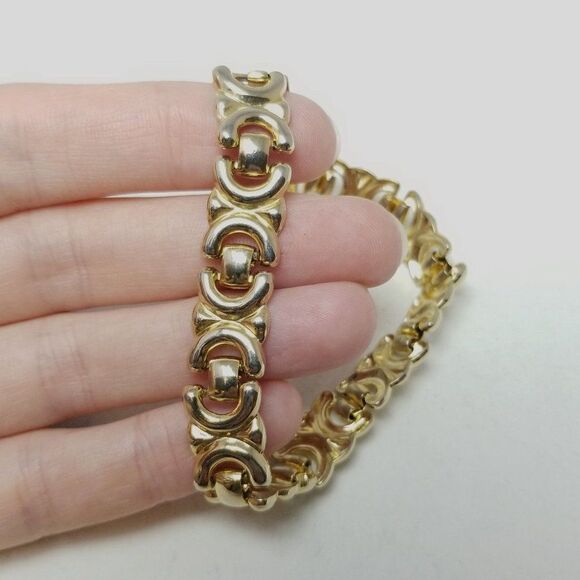 Vintage Gold Tone Link Chain Bracelet, Pattern Design, Stacking Estate - Picture 1 of 5